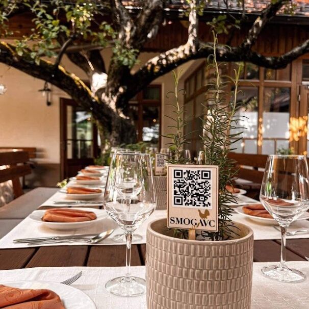 UV tisk QR kode – trajna in natančna digitalna povezava