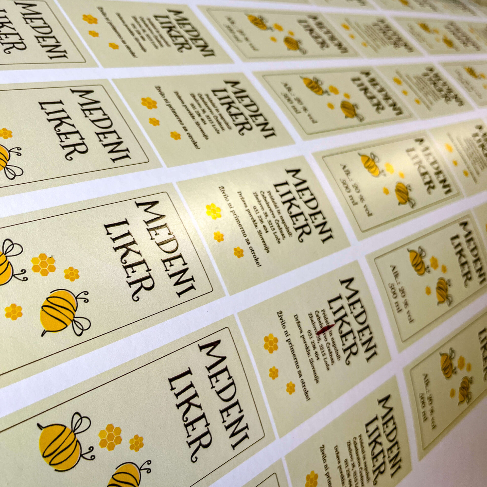 Personalizirane nalepke za med